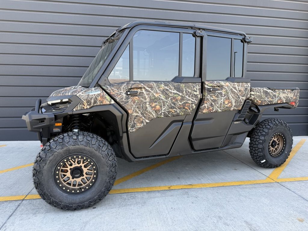 2026 Can-Am® Defender MAX Limited HD11 Dark Wildland Camo