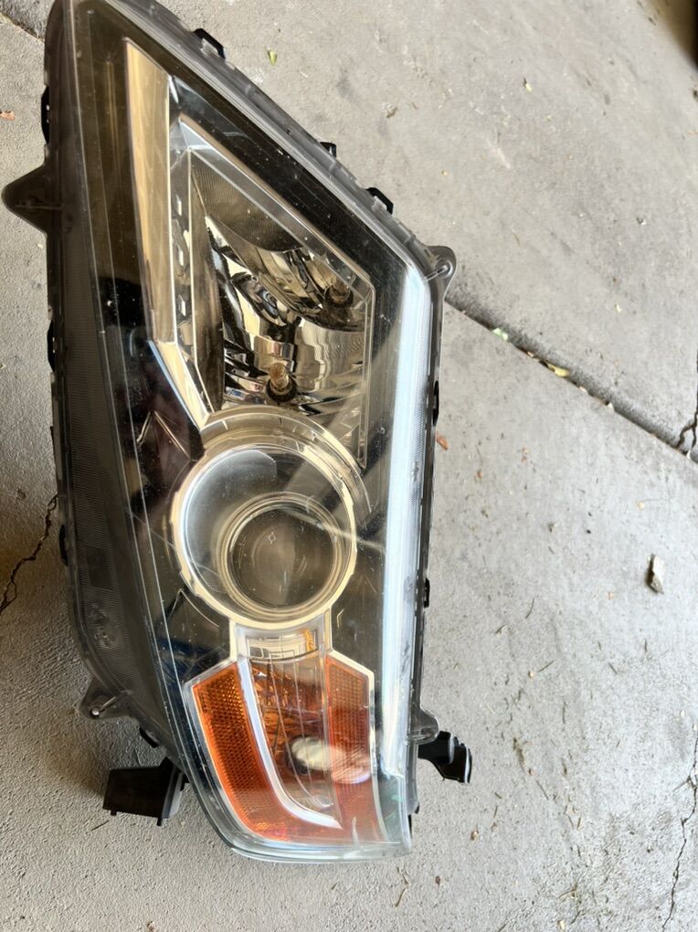 Honda Odyssey Headlight OEM