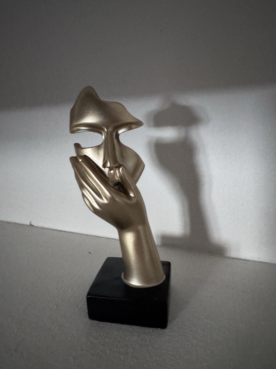 Modern Abstract Thinker Face Statues Set of 2 Gold and Black Decorative Sculptures