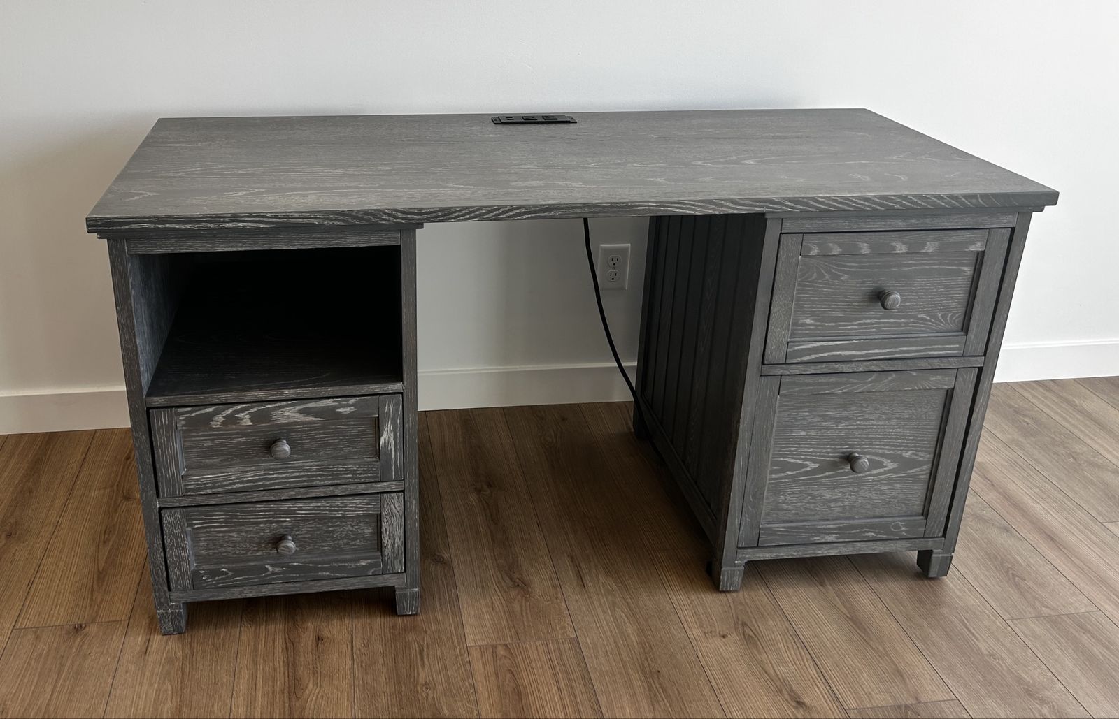 PB Teen Desk
