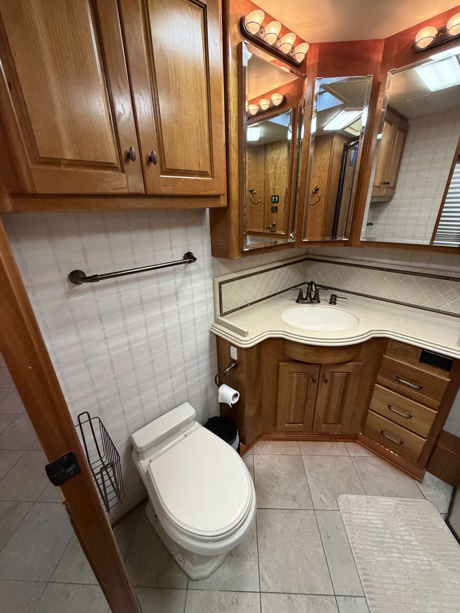 Main image 13