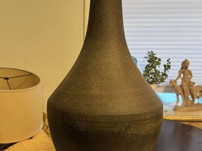 Vintage MCM Mid-Century Modern Textured Table Lamp with Wood Accents