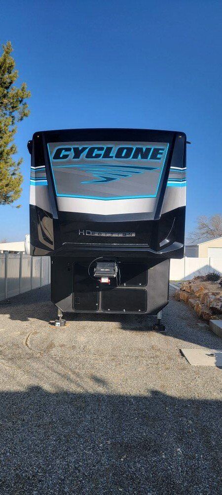 Heartland Cyclone 4014c with 14' Garage
