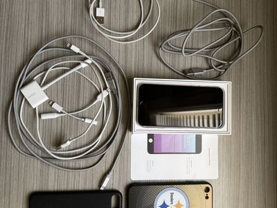 Iphone SE 3rd Gen Unlocked Carrier 128GB