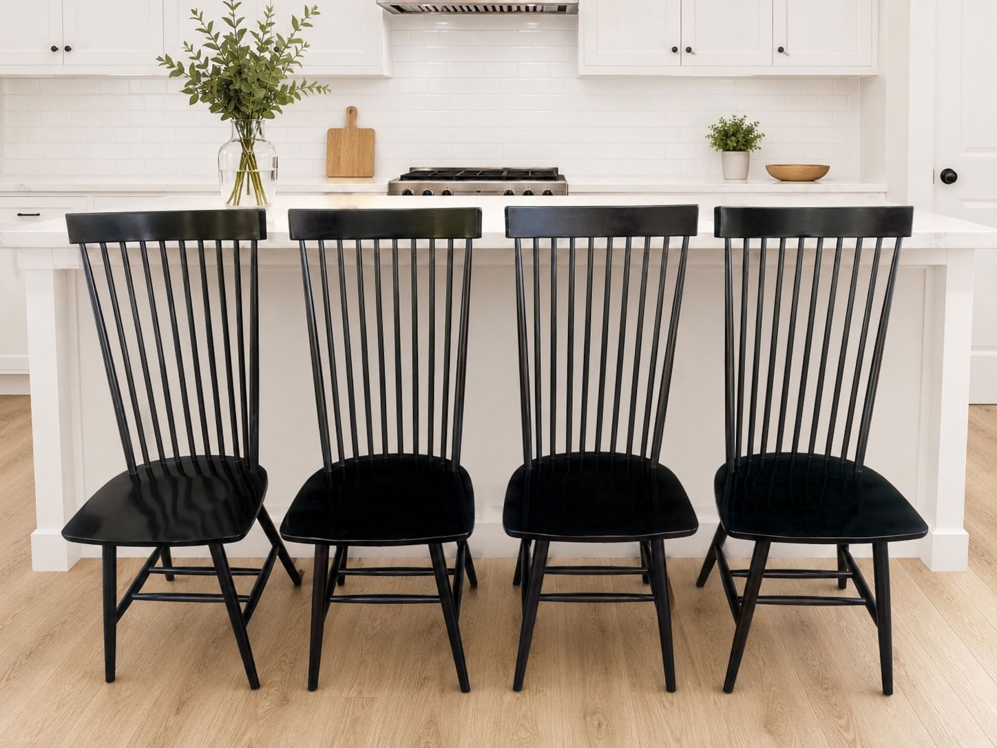 Beautiful Set Of 4 Black World Market Farm Style Dining Chairs