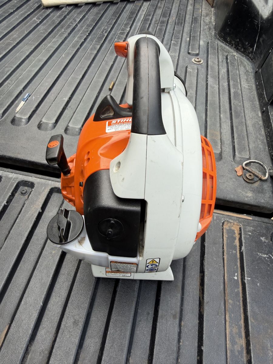 Main image 3