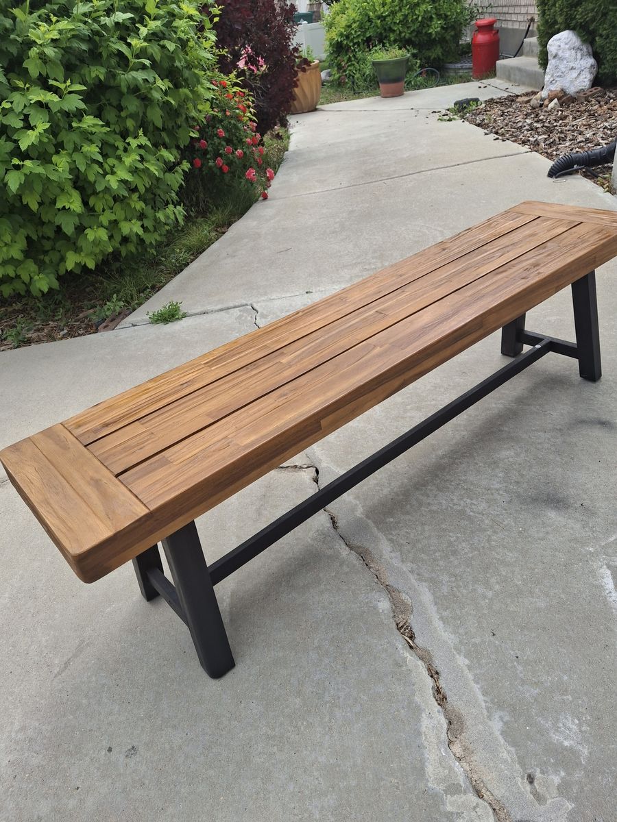 wood bench/beb