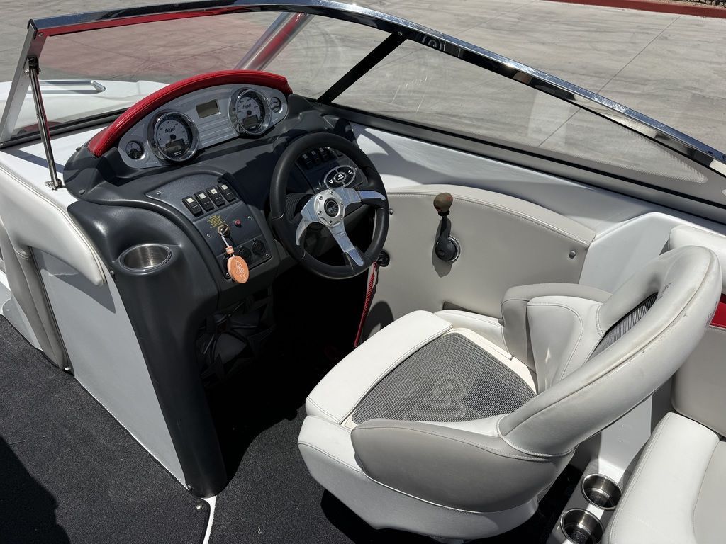 Main image 11