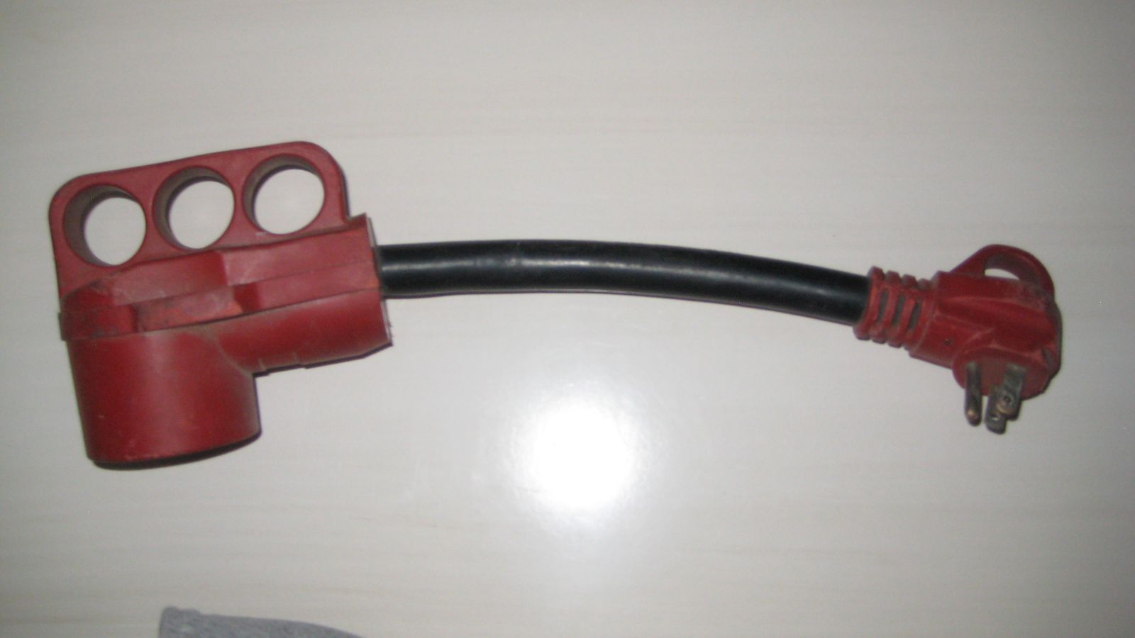 MIGHTY CORD 50AMP FEMALE TO 15 AMP MALE RV ADAPTER