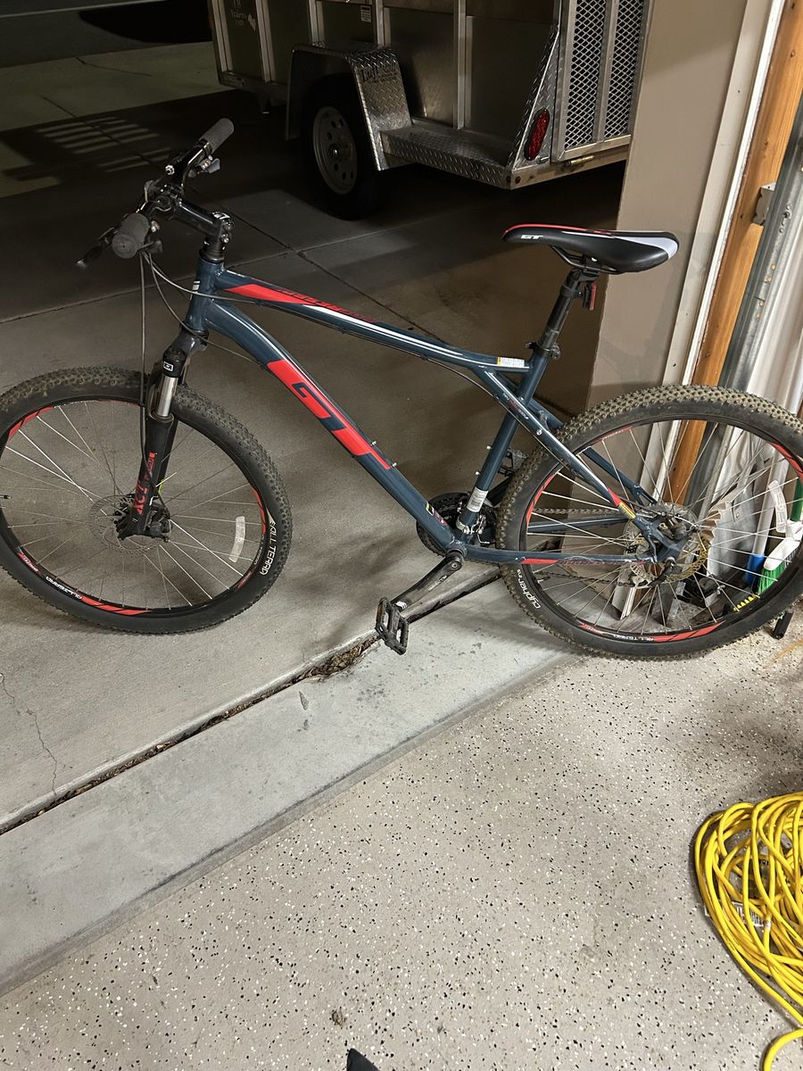 GT mountain bike