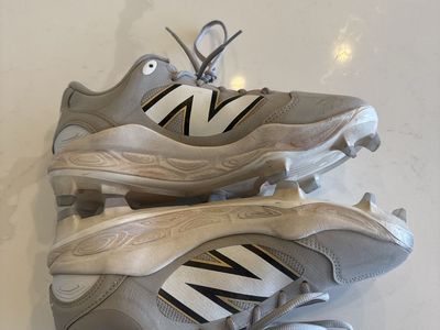 New Balance Men's Fresh Foam X 3000v7 Molded Baseball Cleats Size 9 Grey White Gold