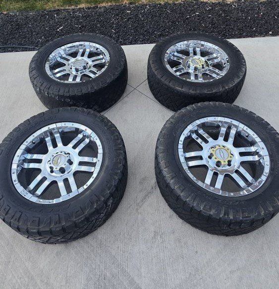 20" Chrome Wheels - Moto Metal