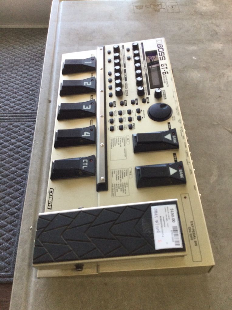 Boss GT-6 Guitar Pedal Board.    #E75013909