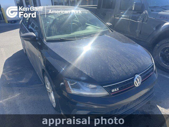 2017 VOLKSWAGEN JETTA 2.0T GLI