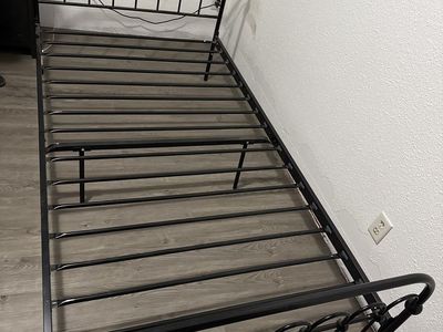 Twin Bed Frame w/ Mattress