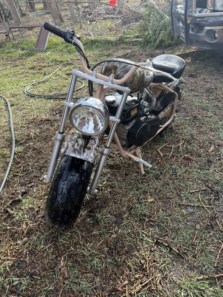 2020 Coleman 200u-ex