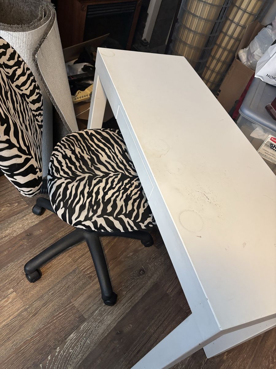 Desk and chair for sale