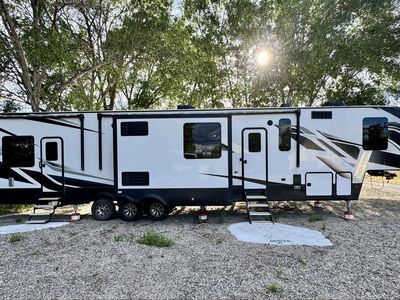 2021 Voltage 4225 Toy Hauler