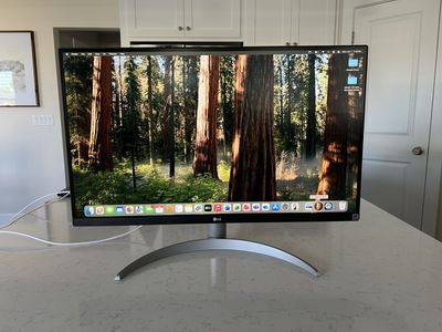 New LG 27UP600-W 4K Monitor