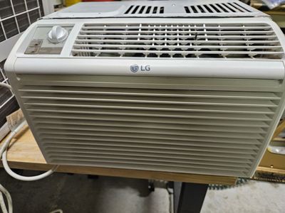 LG 5,000 btu air conditionder