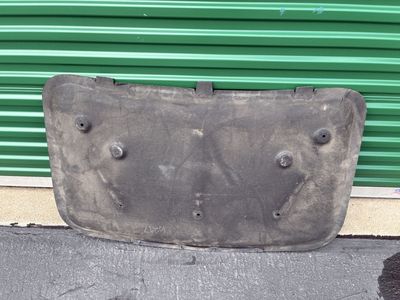 Chevrolet Colorado Hood sound deadner