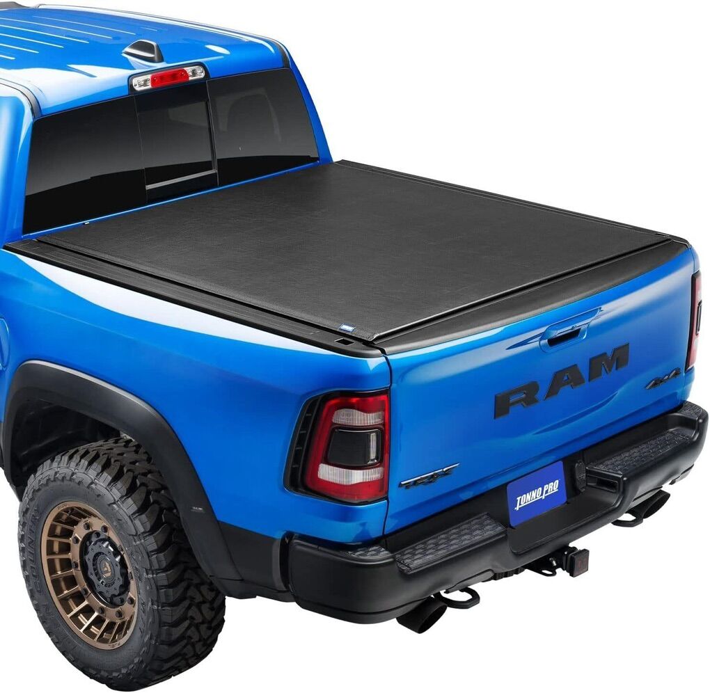 NEW IN BOX - 2019-22 DODGE RAM SOFT ROLL UP COVER