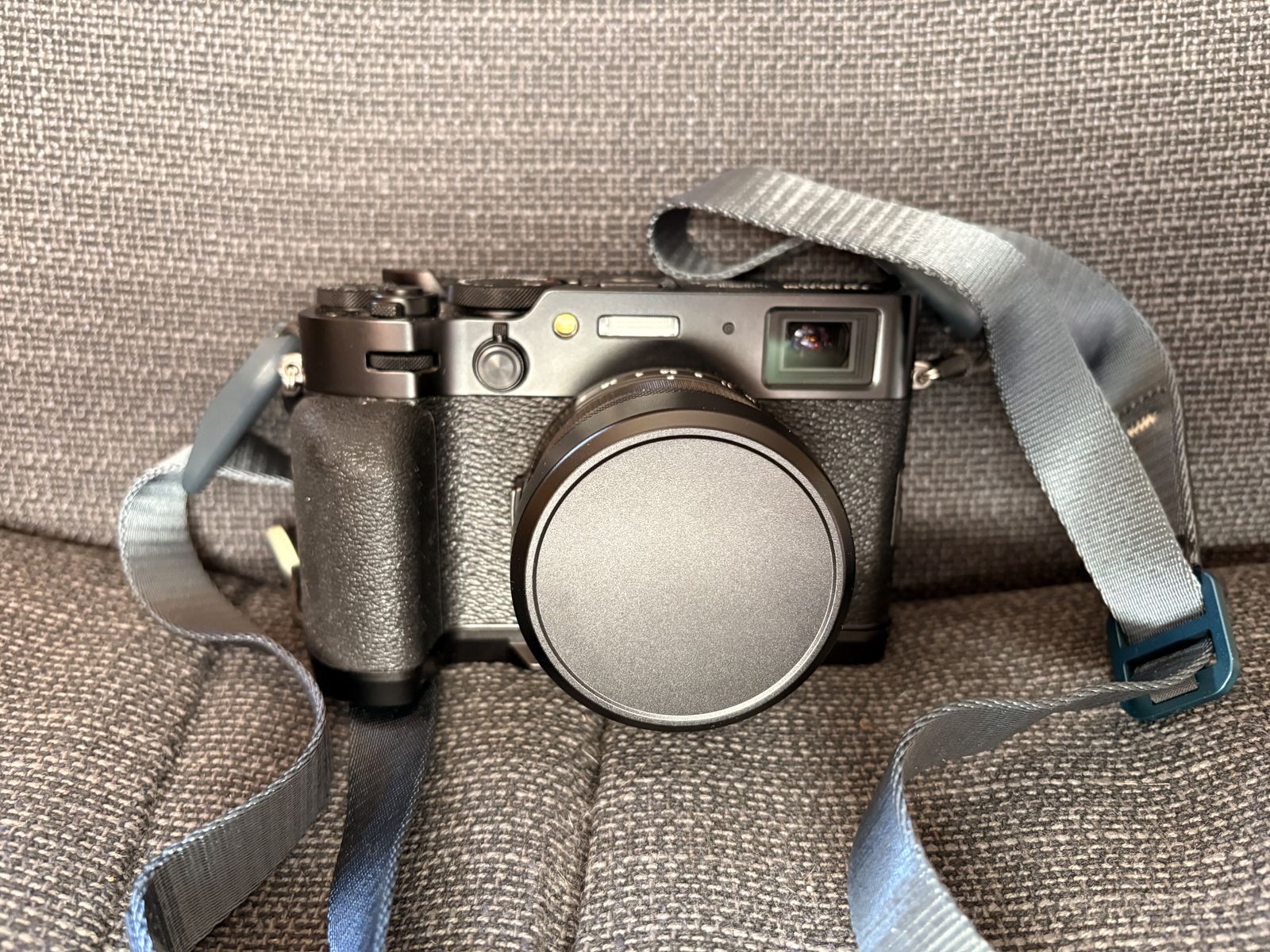 Fujifilm X100VI Camera - Black - LOTS of extras