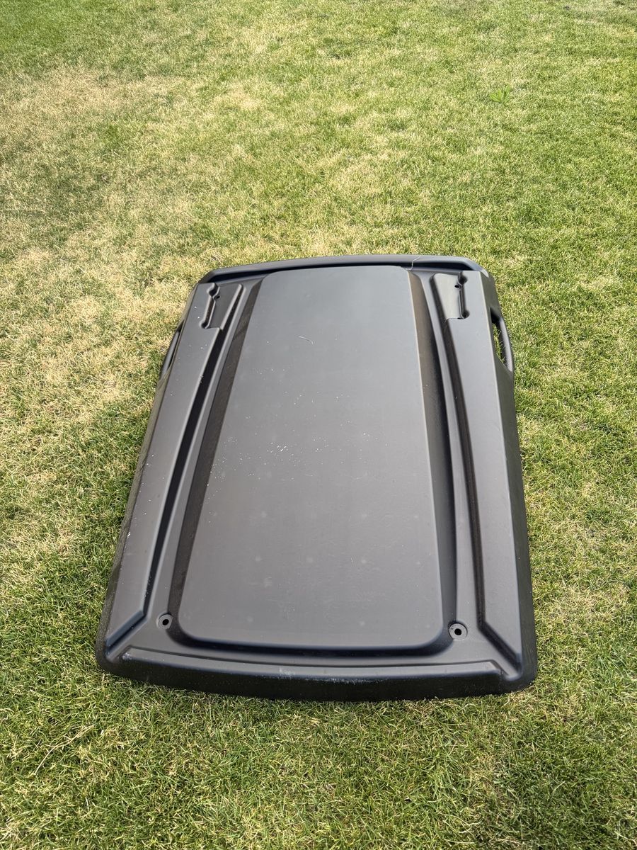 Golf cart roof