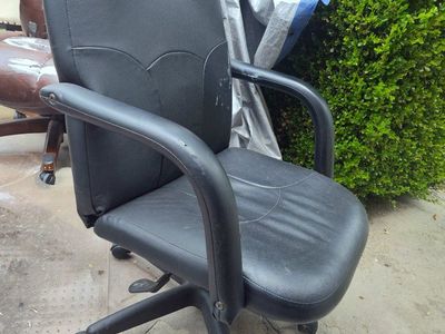 Used Black Office Chair with Wheels - Swivel & Adjustable Height