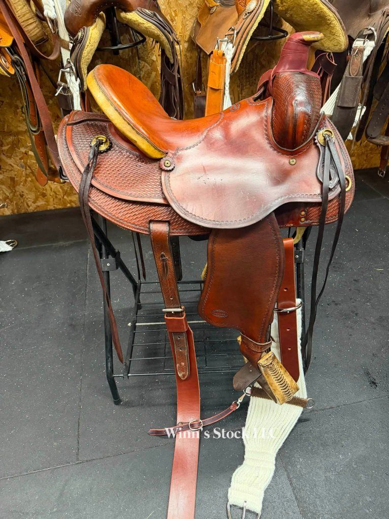16" Crates - Association saddle