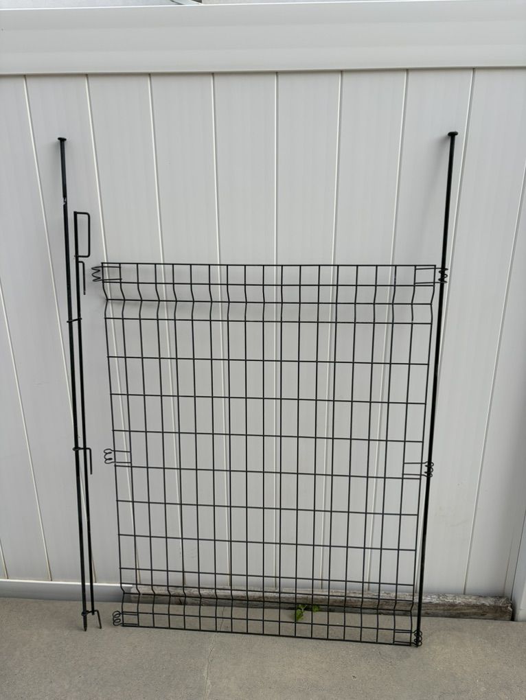 Metal garden gate (2 pieces)