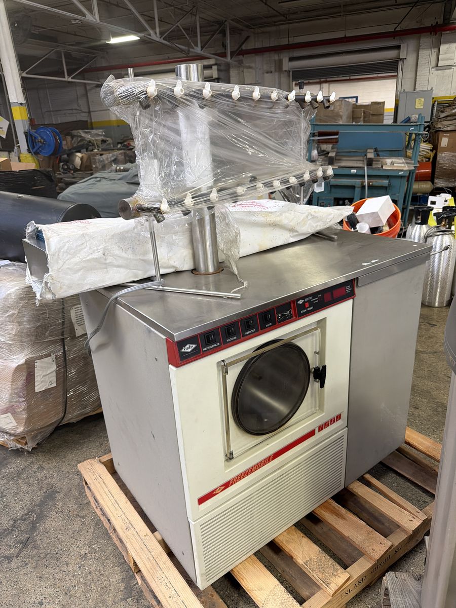 VirTis Freezemobile Laboratory Freeze Dryer — Item 277269