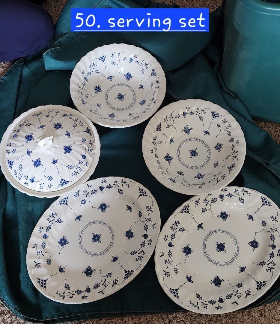 Churchill Findlandian serving set
