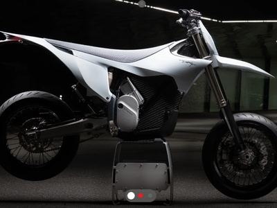 2026 Stark Future SUPERMOTO 80 HP MED REAR FOOT