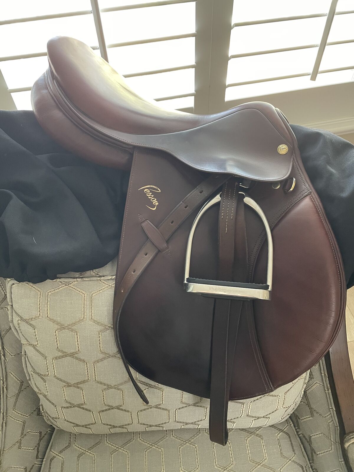 16 Inch Medium Leather Pessoa Saddle And Stirrups