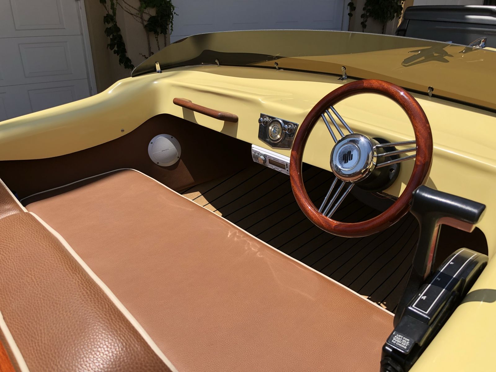 1959 Fin Boat- Redfin