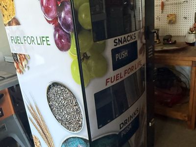 Healthy You Vending maching with placement!!