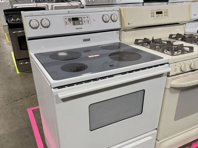BEAUTIFUL MAYTAG WHITE GLASS TOP RANGE W-WARRANTY
