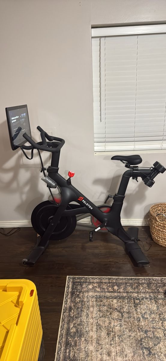 Peloton Bike