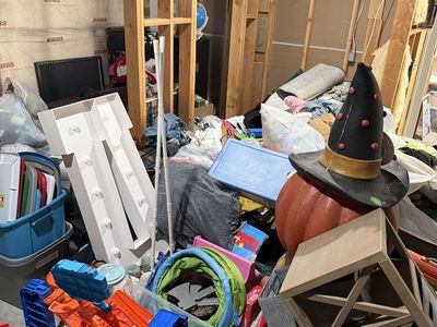 BEST YARD SALE HIGHLAND fri & sat