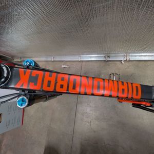 Main image 4