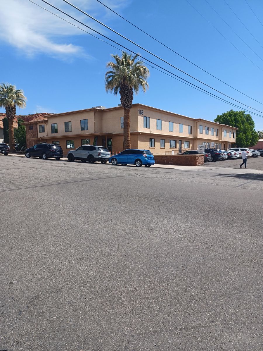 Office for Rent 168n 100e St. George