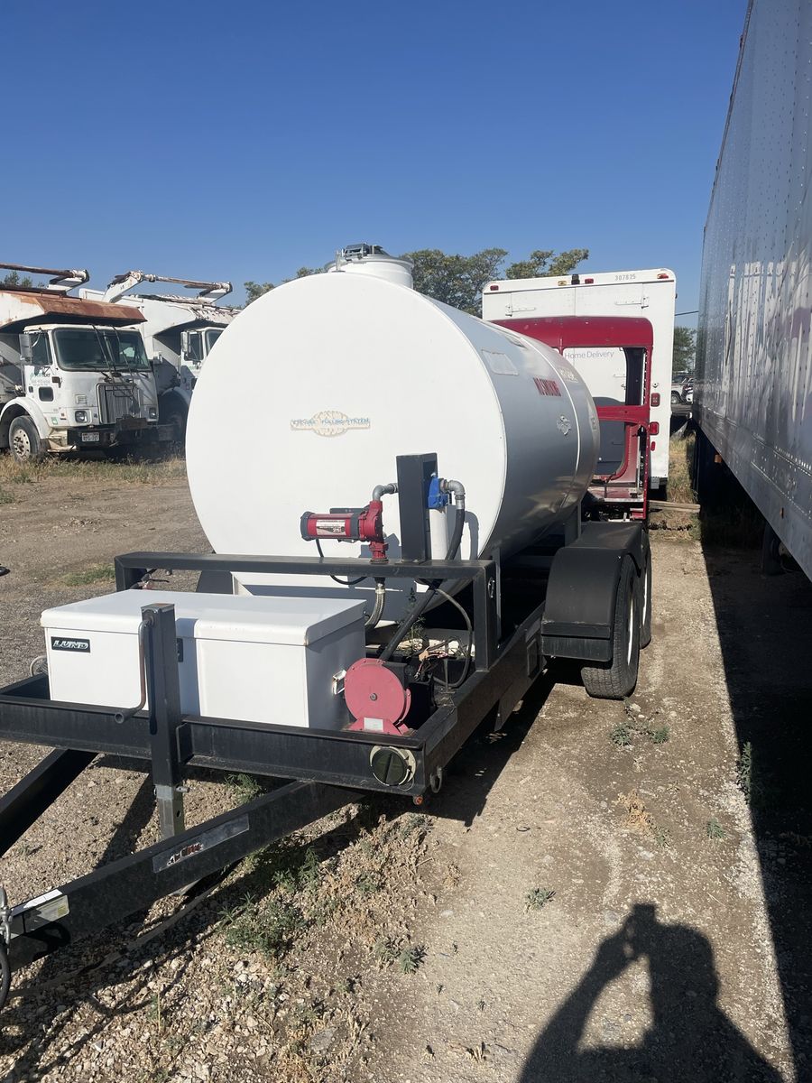 Jet A Fuel Tank Trailer with Pump and Tool Box