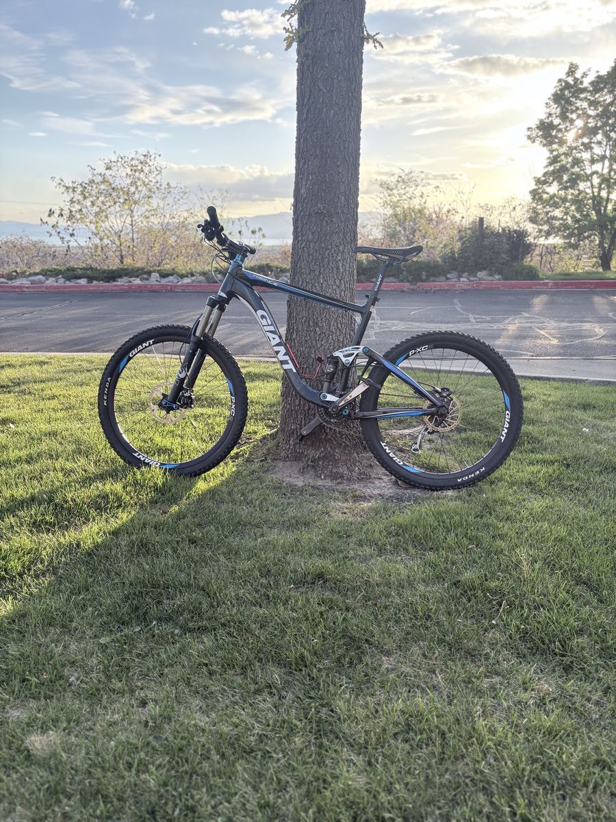 Giant Trance X2 mountain bike