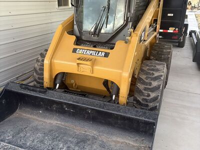 2012 Caterpillar 236b3 Skid Steer
