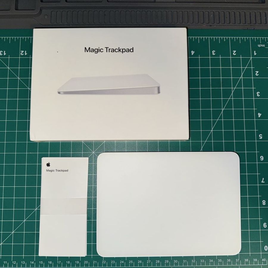 APPLE MAGIC TRACKPAD - Lightning