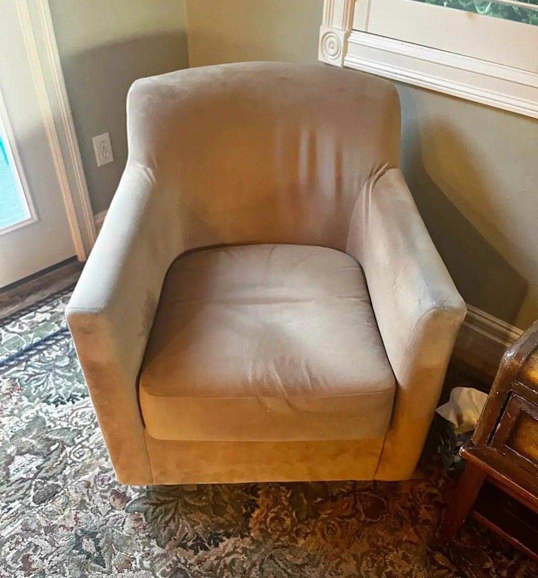 Swivel Armchair