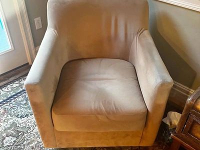 Swivel Armchair