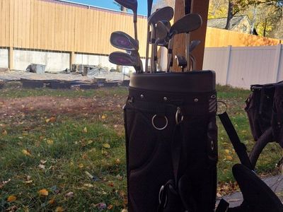 Golf club set (bag included)