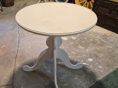 Round Pedestal Table with Glass Top